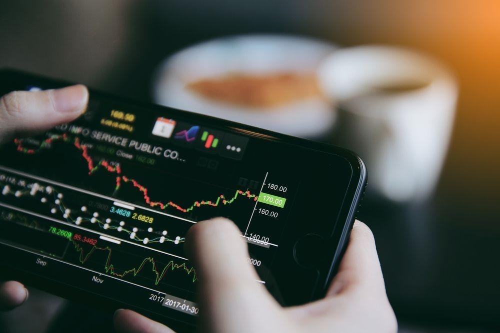 Cara-Memilih-Aplikasi-Trading